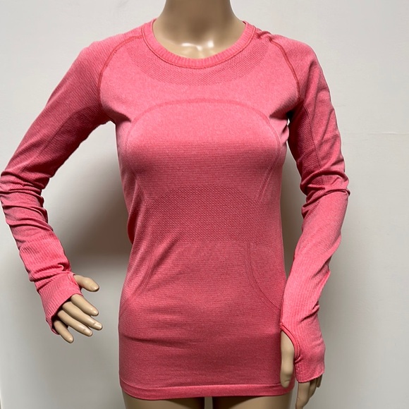 Lululemon Women’s Swifty Long Sleeve Activewear Top in Coral Size XS - Picture 1 of 12